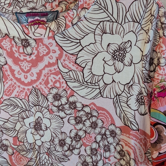 Johnny Was Size Medium Multicolor Floral Short Sleeve Top T-shirt - Picture 4 of 9